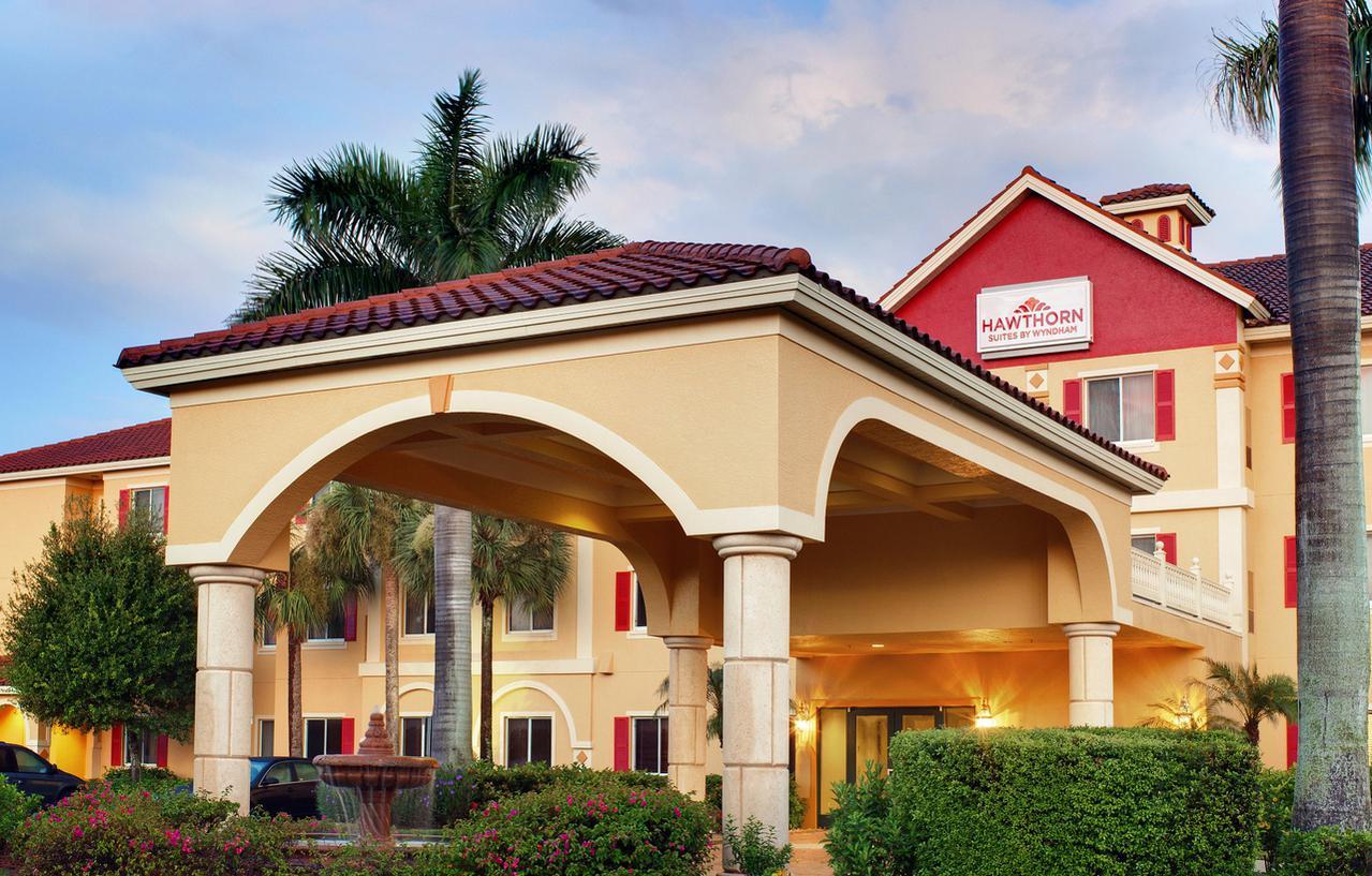 Hawthorn Extended Stay By Wyndham North Naples Buitenkant foto